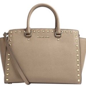 🤑Michael Kors Selma Luggage Handbag